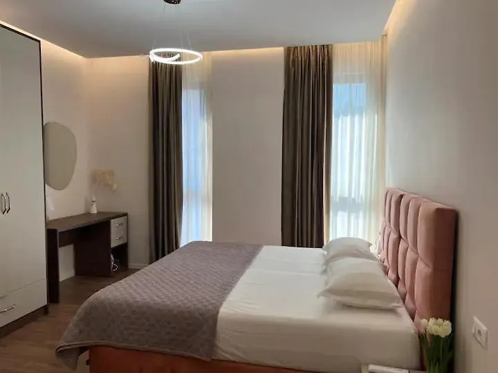 Lindi' Apartment 2 5 Tirana