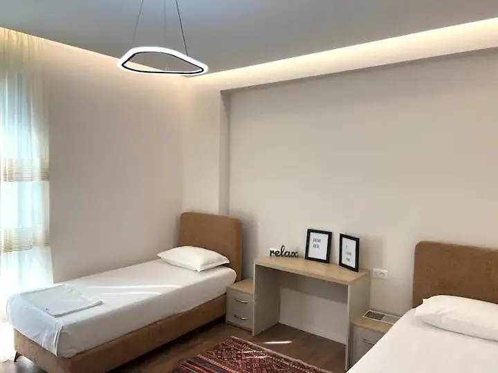 Lindi' Apartment 2 5 Tirana